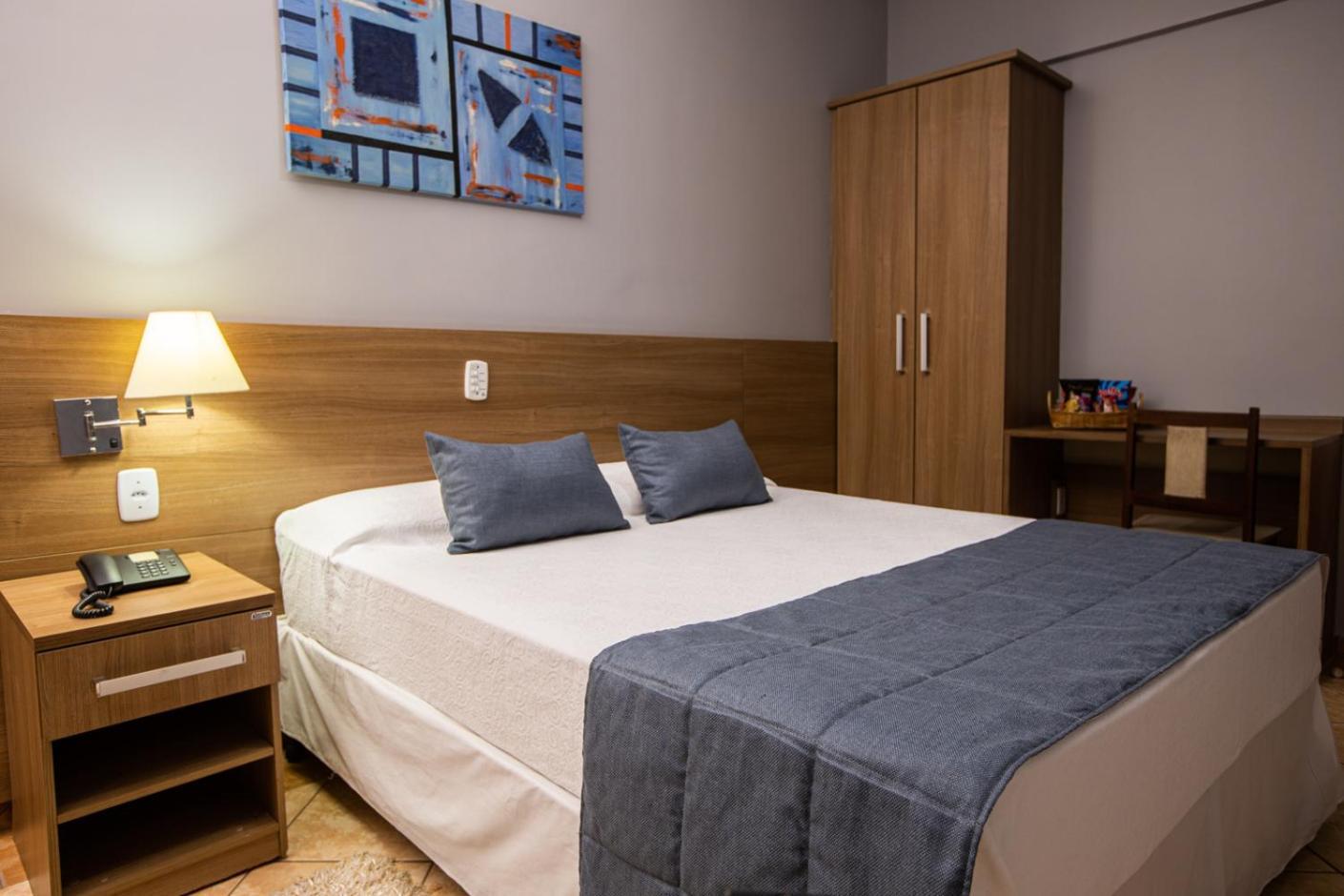 Deluxe Room,1005888868:JPEG