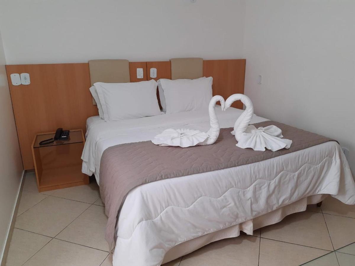 Quarto Duplo