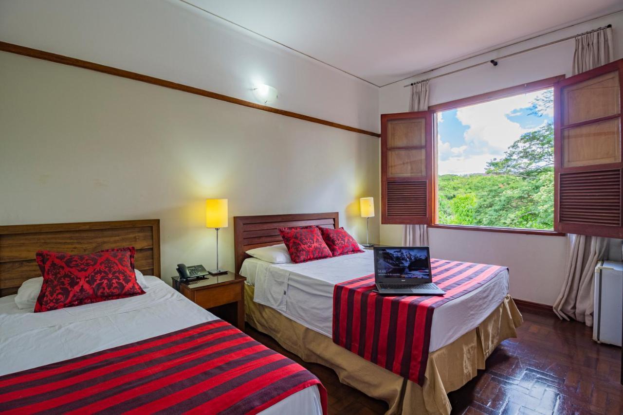 Quarto Superior com 2 Camas de Solteiro