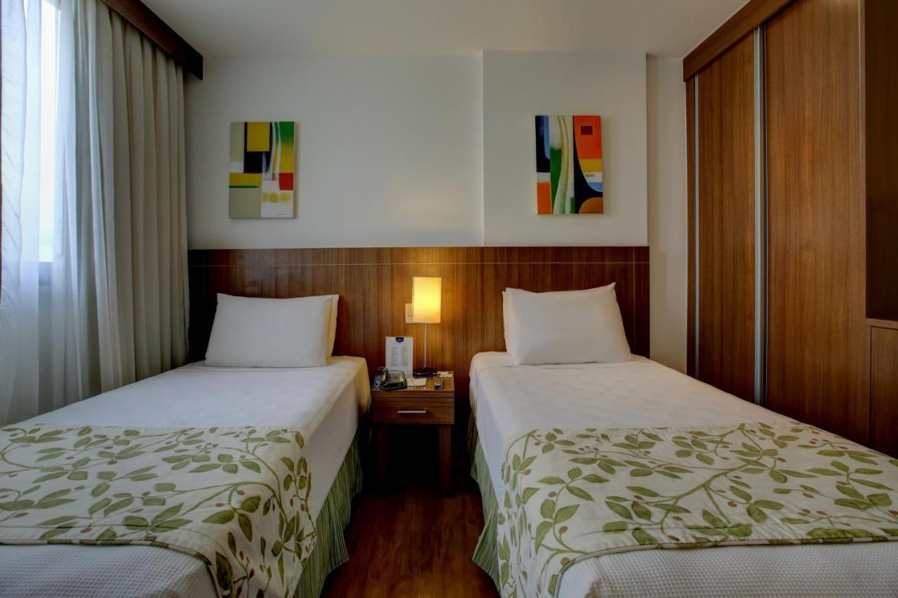 Luxury Twin Room,1074182113:JPEG