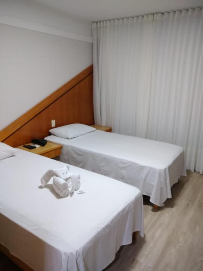 Quarto Duplo Standard