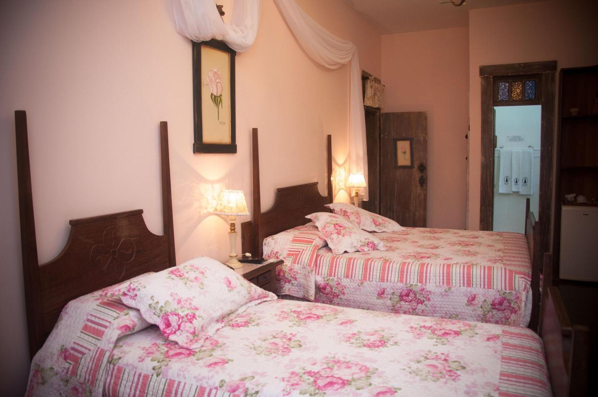 Luxury Triple Room Air Conditioning,1588499485:JPEG