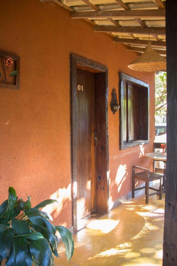 Family Room,1231771676:JPEG