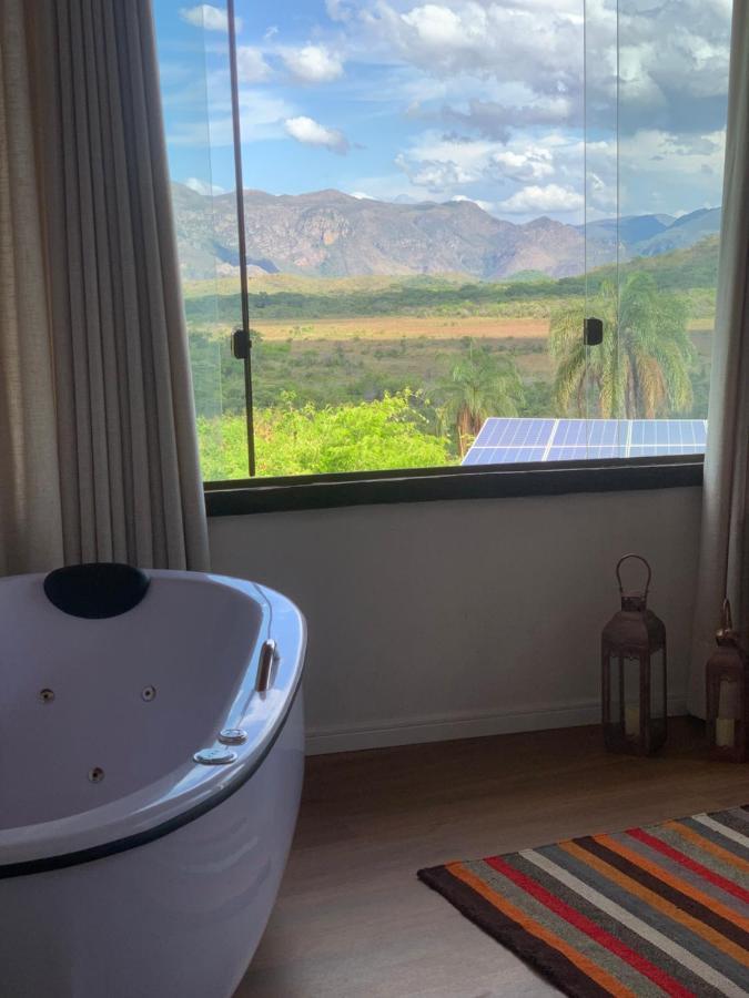 Suíte Deluxe com Banheira de Hidromassagem