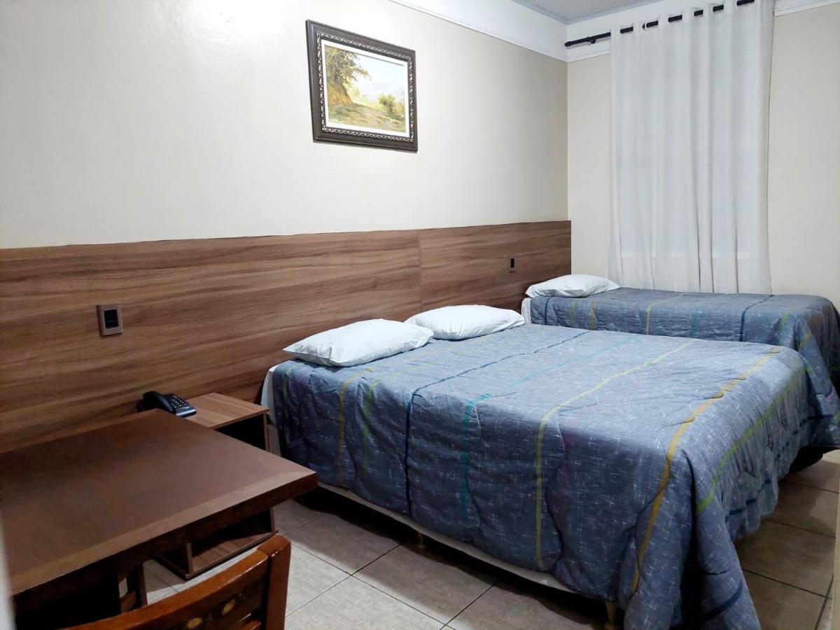 Quarto Triplo Standard
