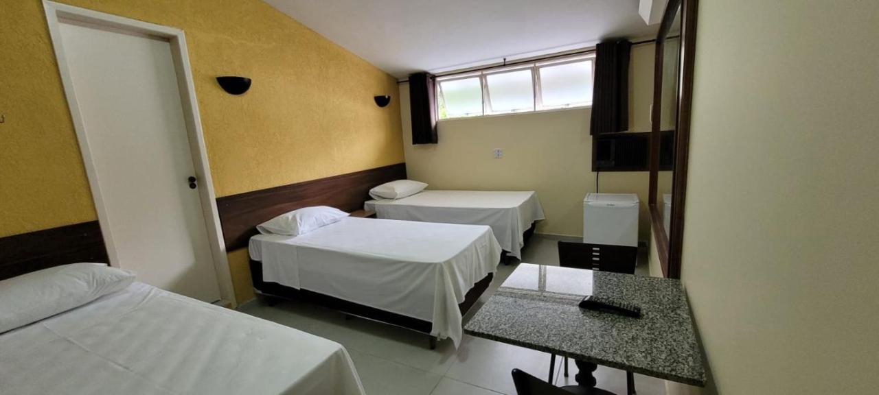 Suite,1406172878:JPEG