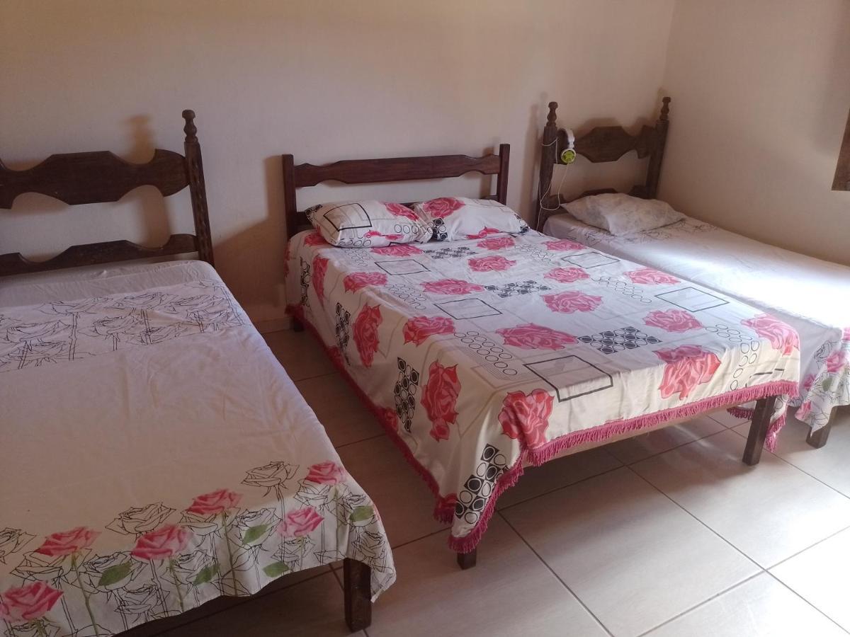 Quarto Triplo Básico
