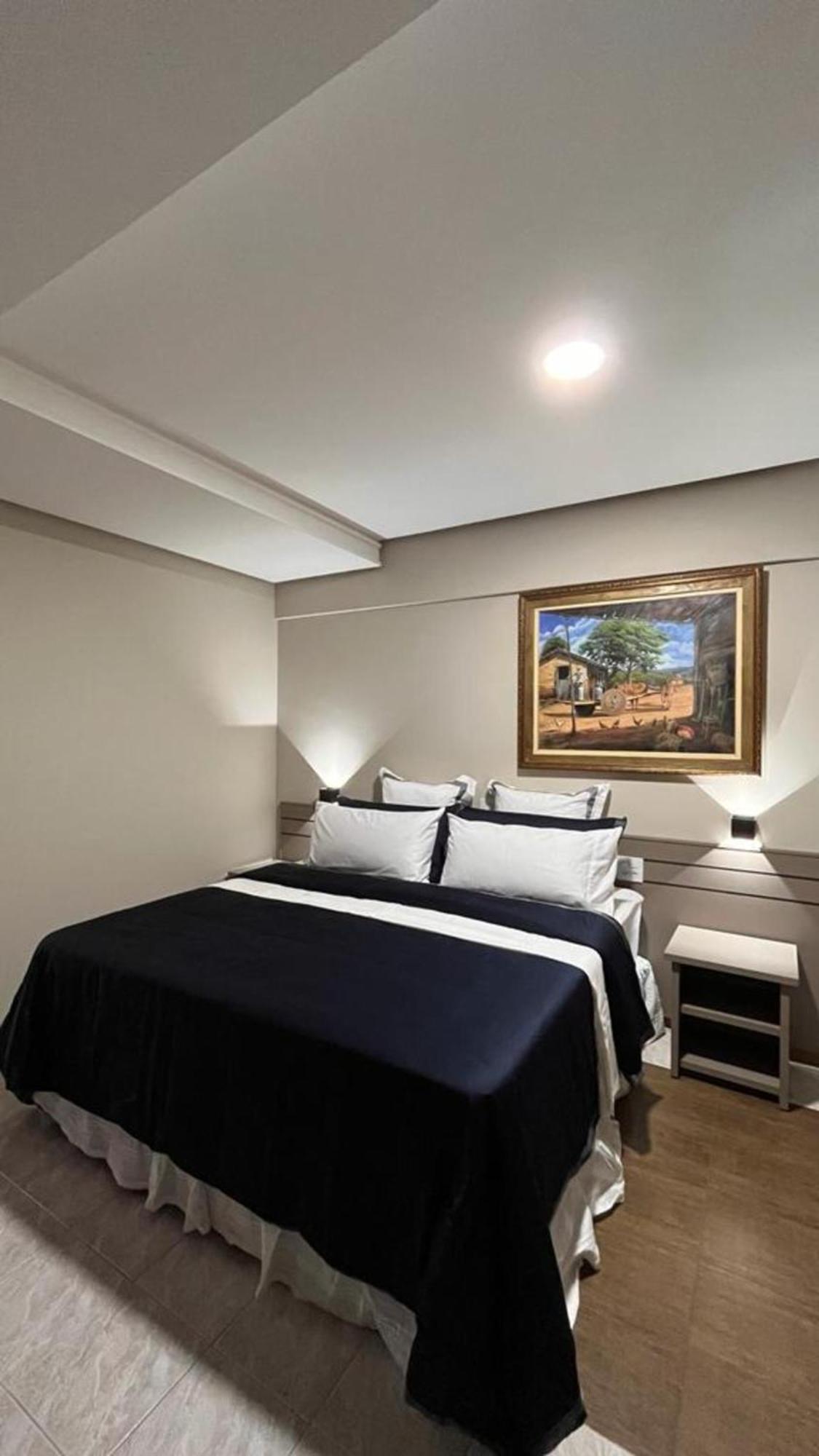 Presidential Suite,1414455008:JPEG