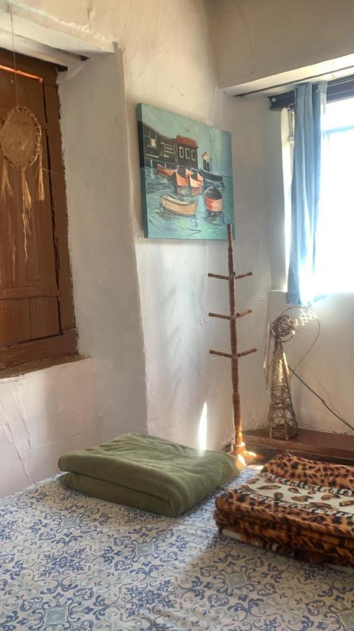Quarto Duplo com Banheiro Compartilhado