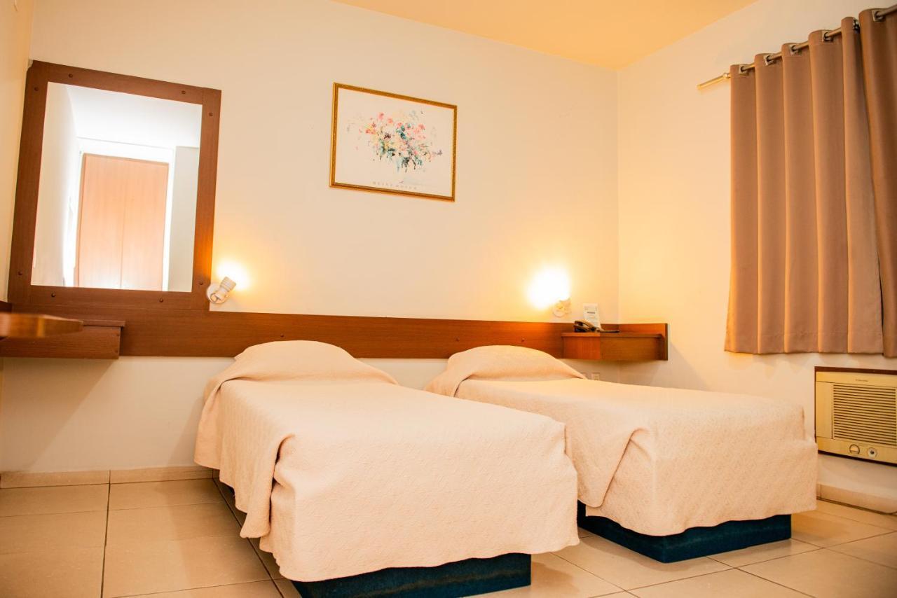 Standard Twin Room,1588124609:JPEG