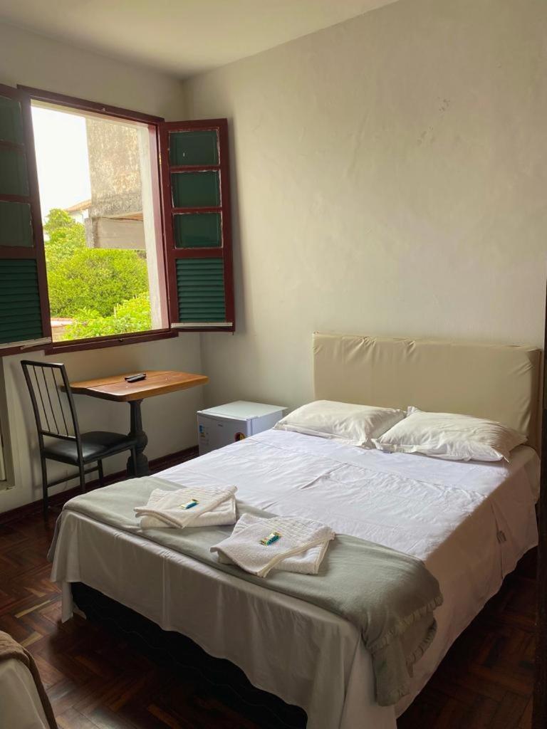 Quarto Duplo com Cama Extra