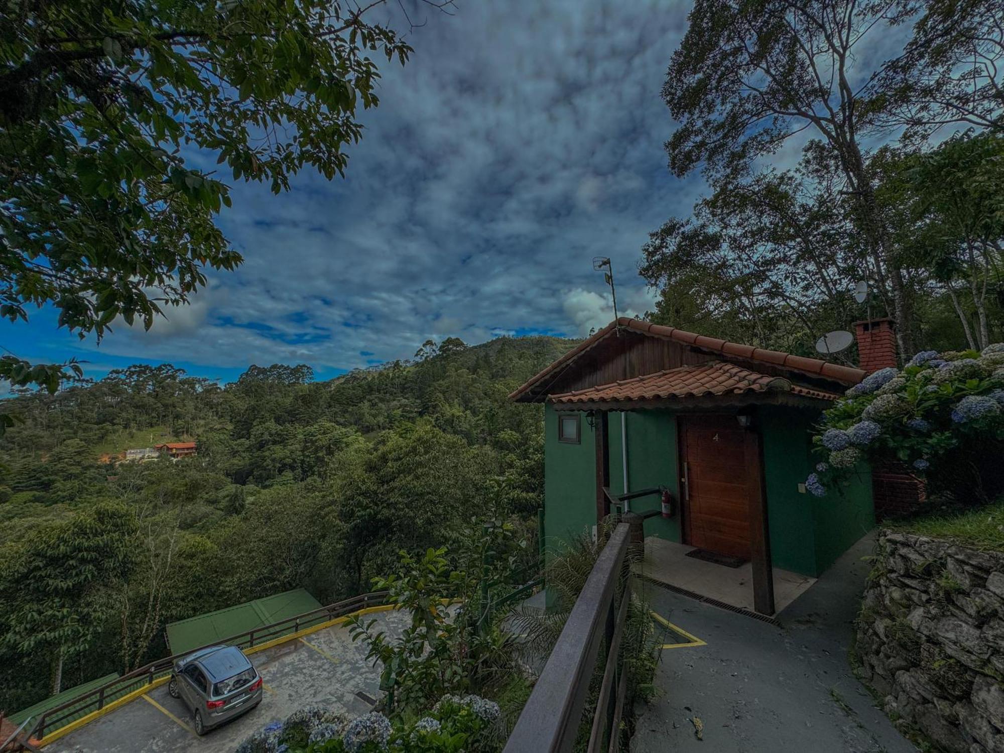 Superior Chalet,1537607053:JPEG