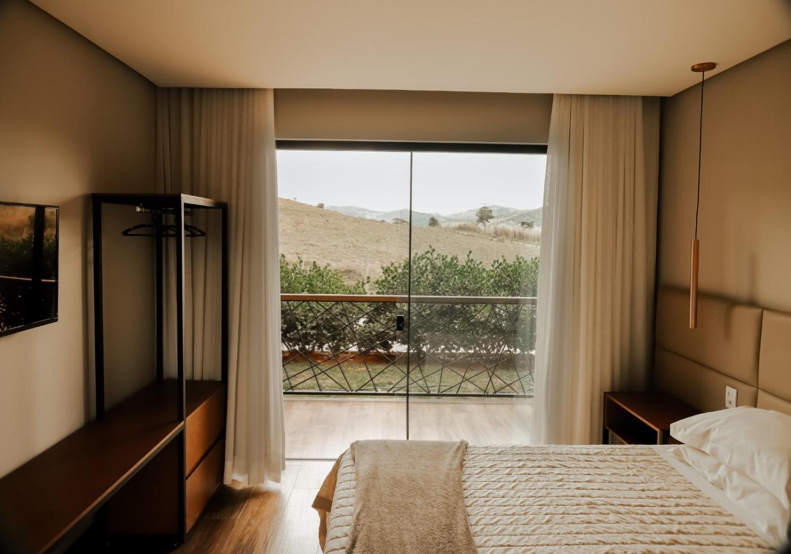 Quarto Térreo com cama King-Size,1546449565:JPEG