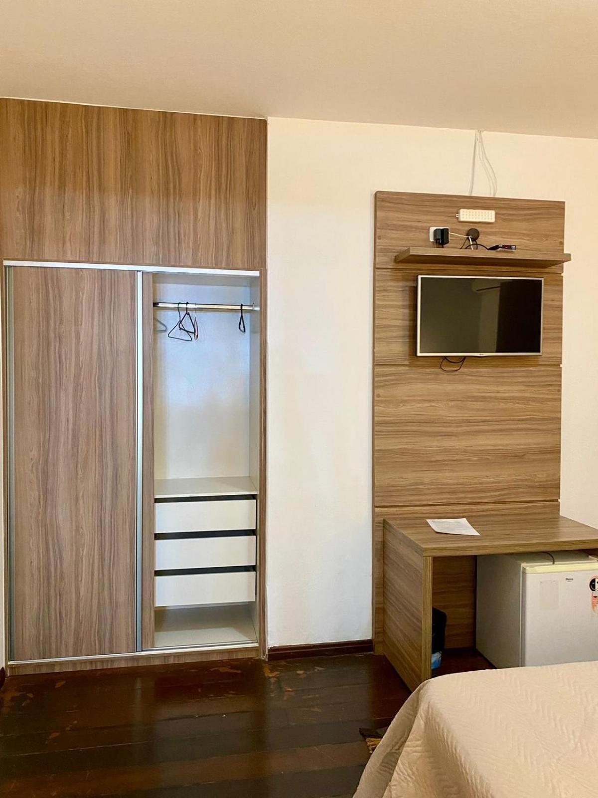Family Room,1599677019:JPEG