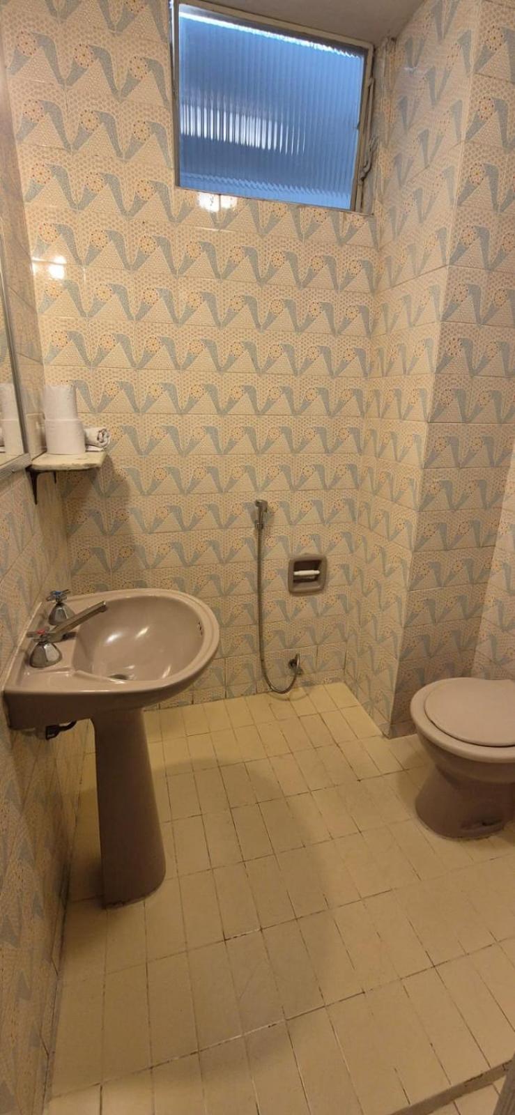 Quarto Duplo Econômico