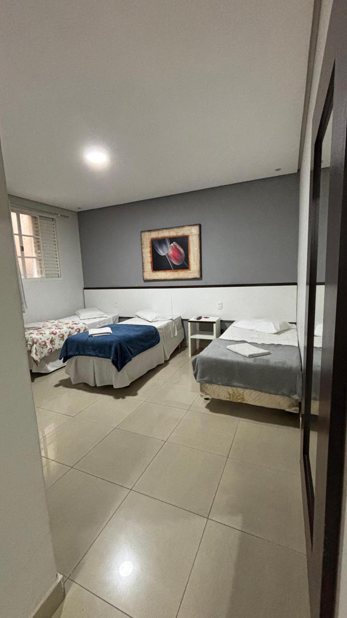 Quarto Triplo Econômico
