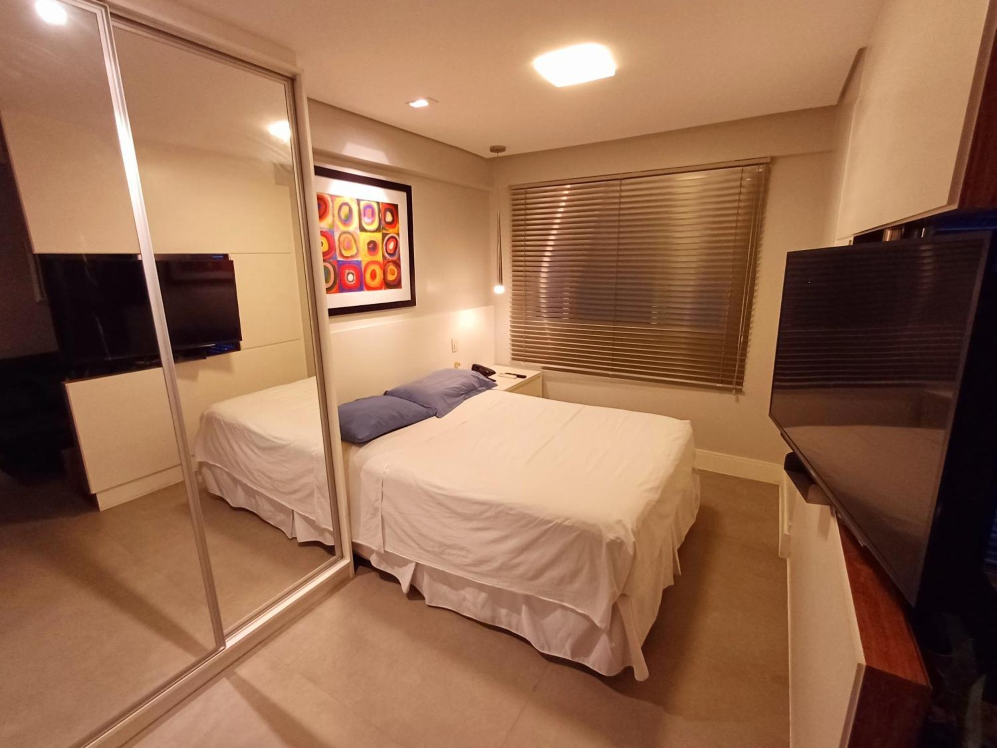 Deluxe One-Bedroom Apartment City View,1623679387:JPEG