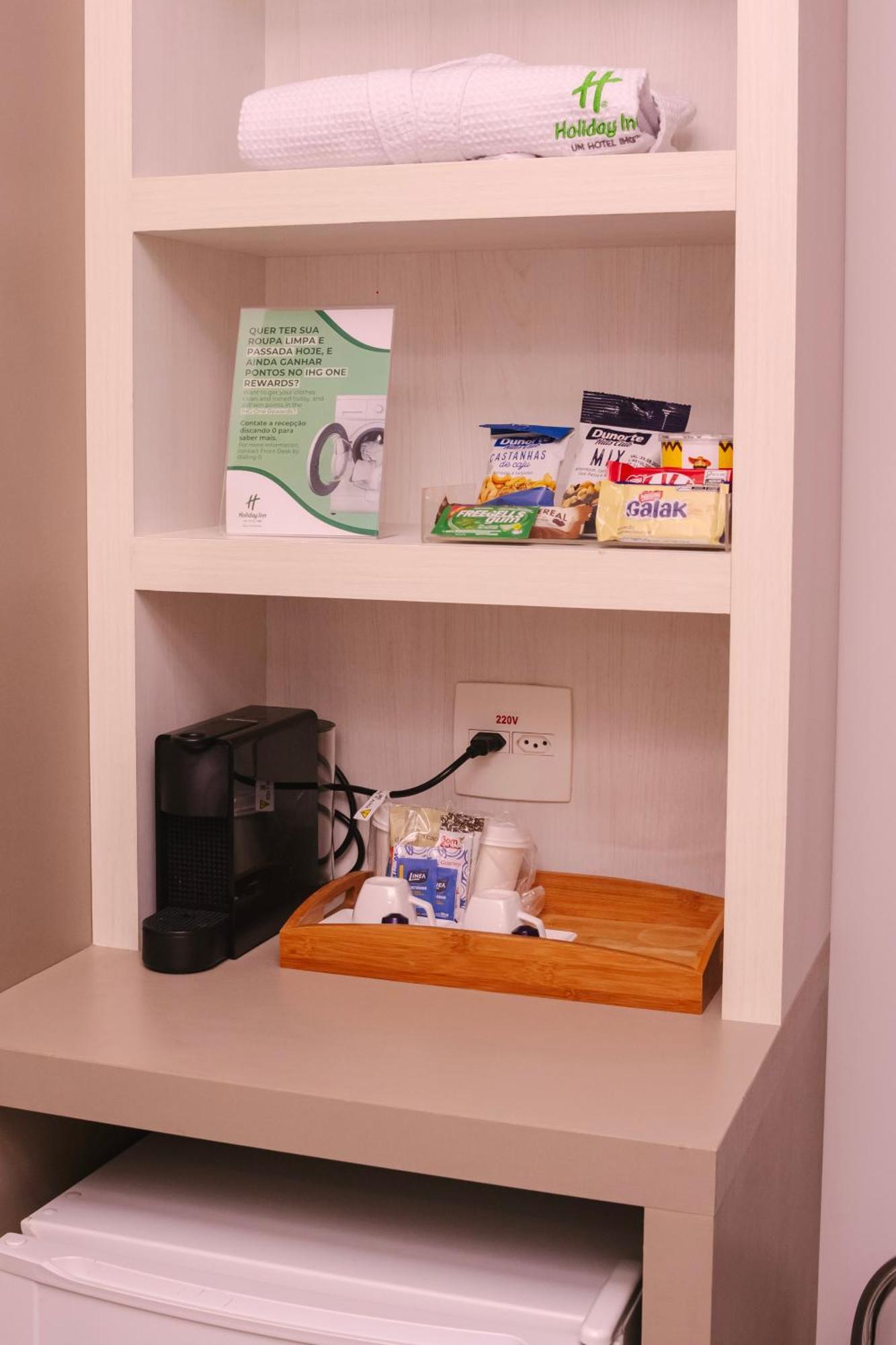 Premium Double Room with Two Double Beds,1636013834:JPEG