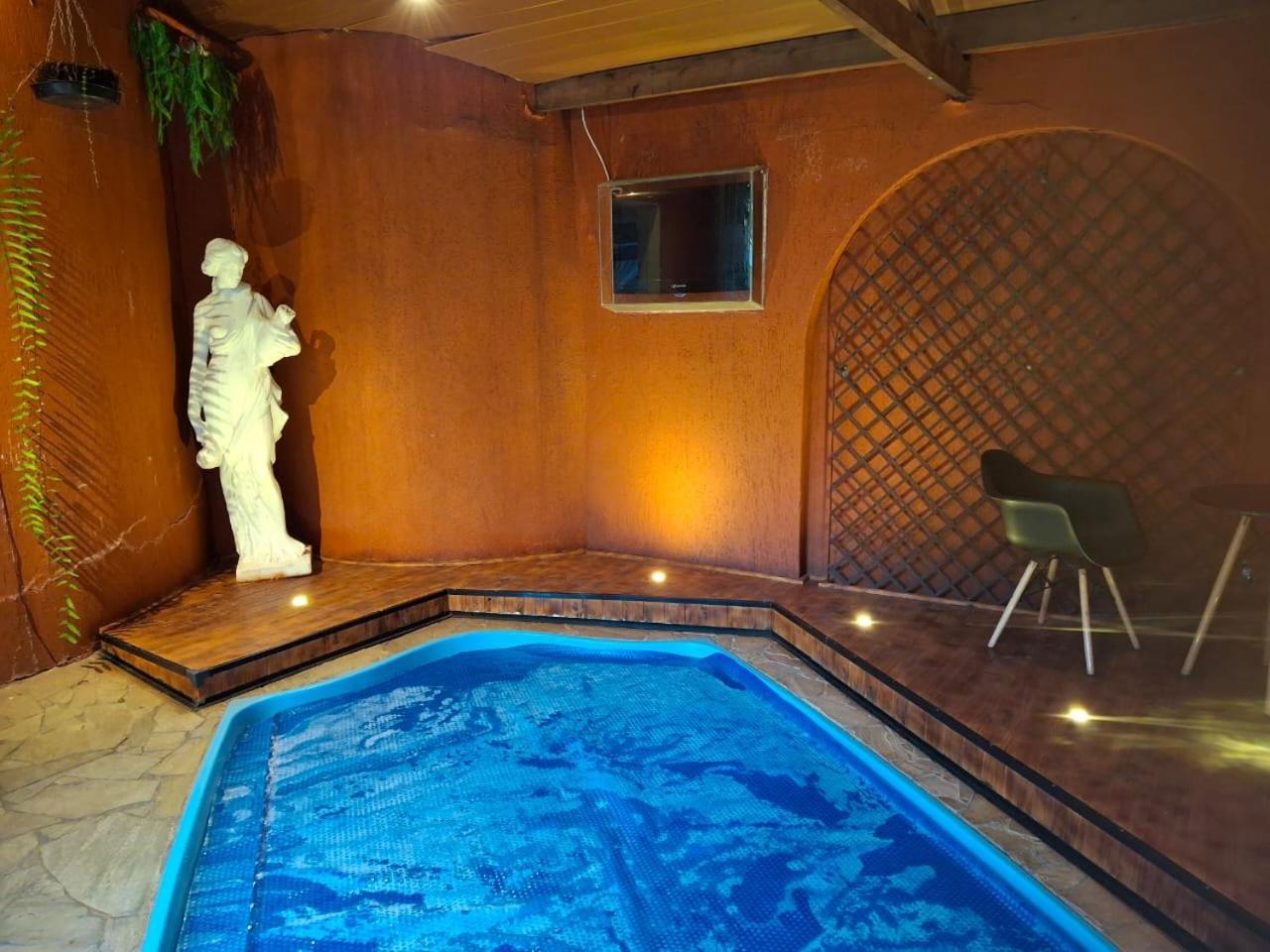 Suite Private Pool,1641756955:JPEG
