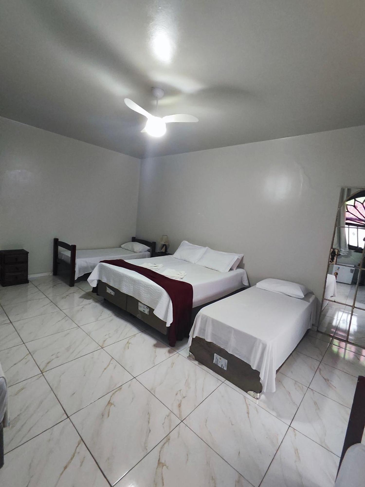 Quarto Família com Vista para a Montanha