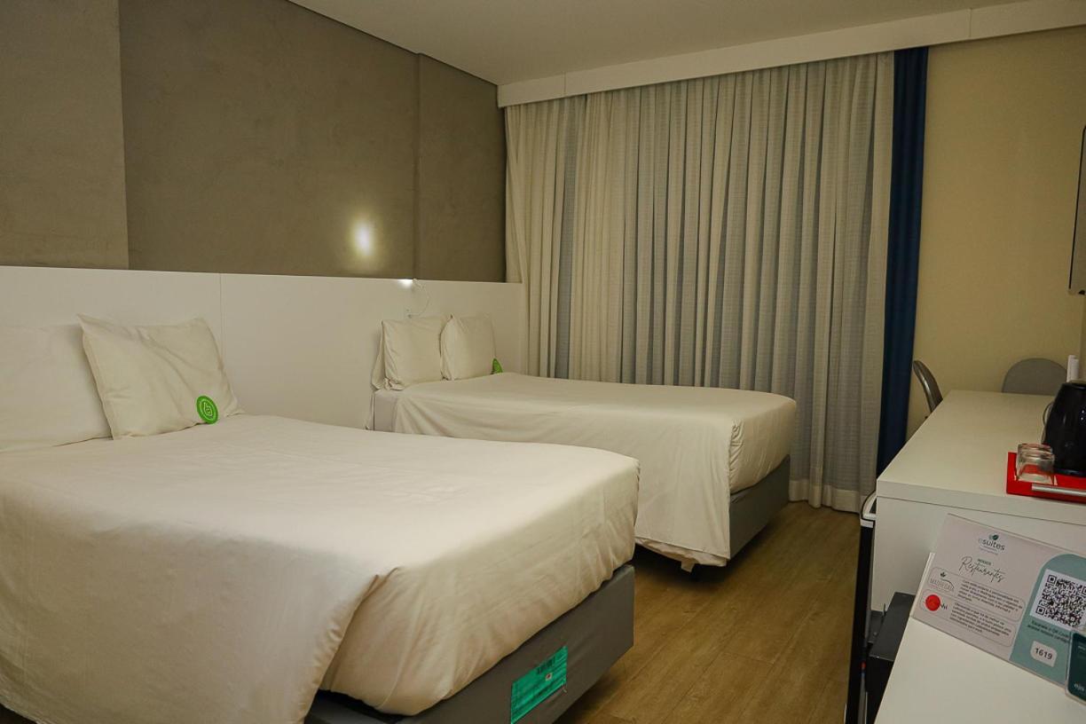 Superior Twin – 2 single beds