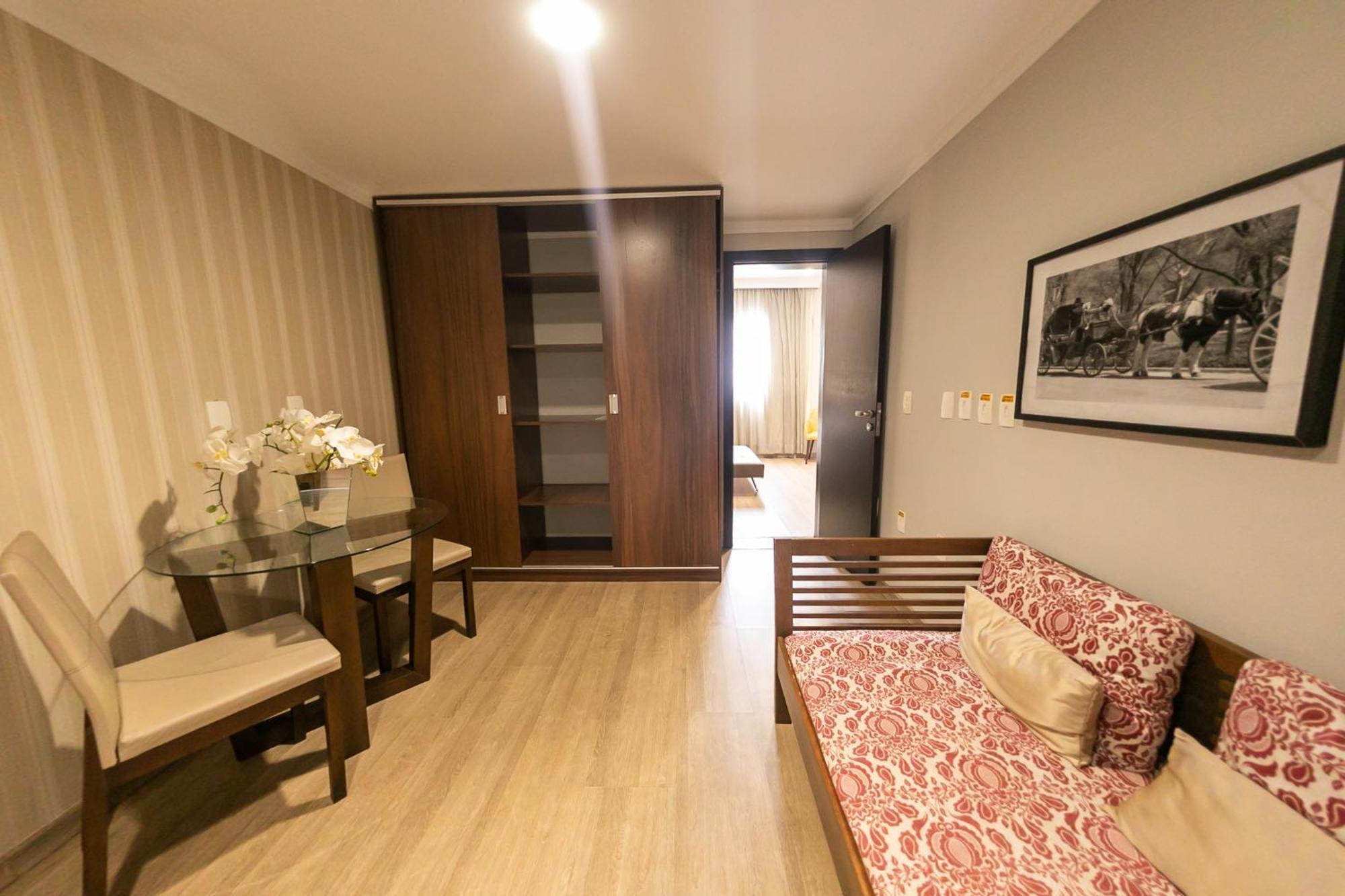 Quarto Duplo Master