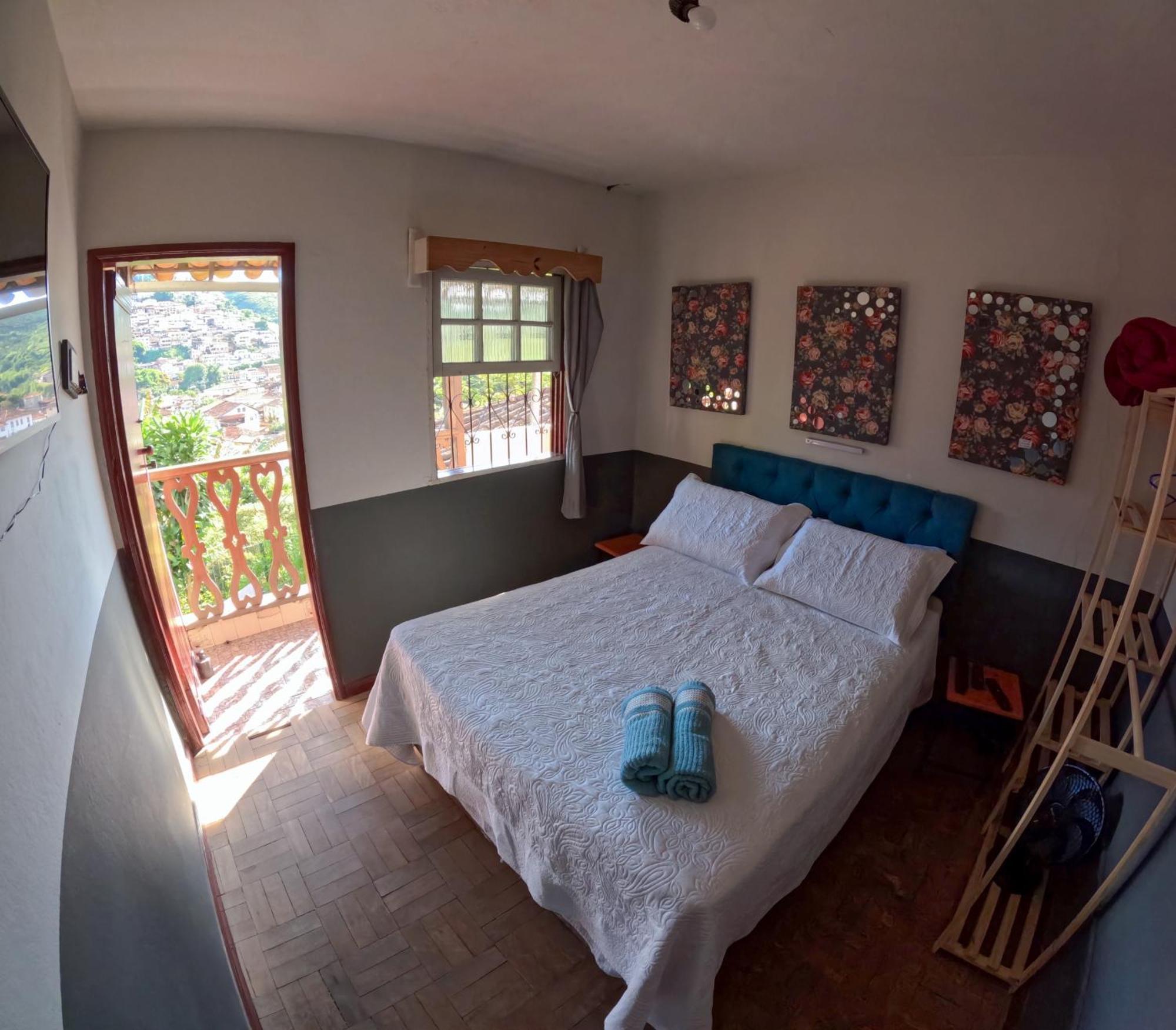 Deluxe Room,1706957495:JPEG