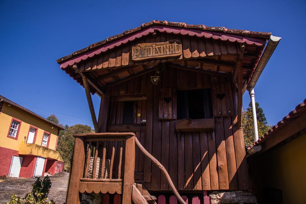 Chalet,172167840:JPEG