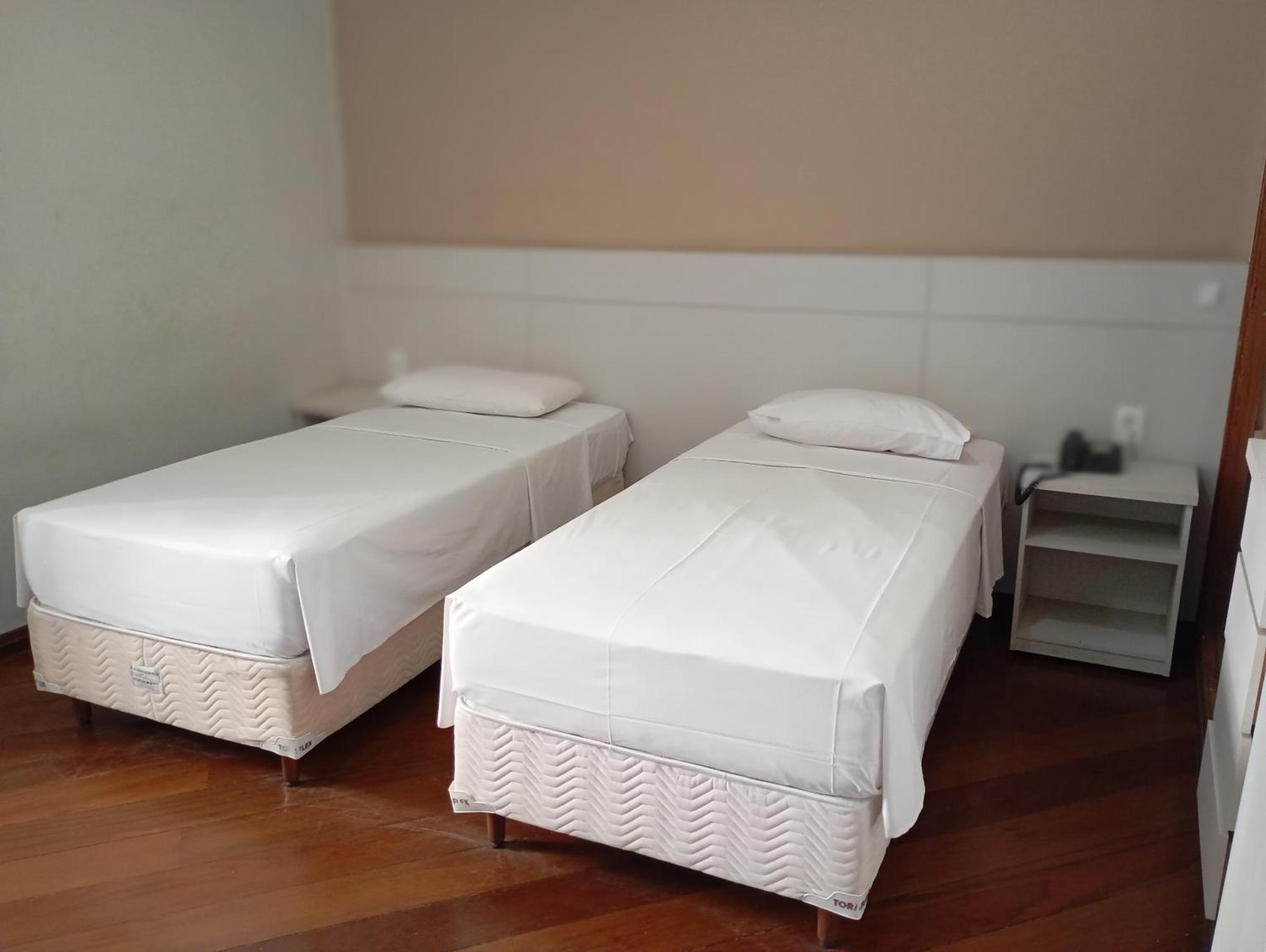 Quarto Standard com 2 Camas de Solteiro