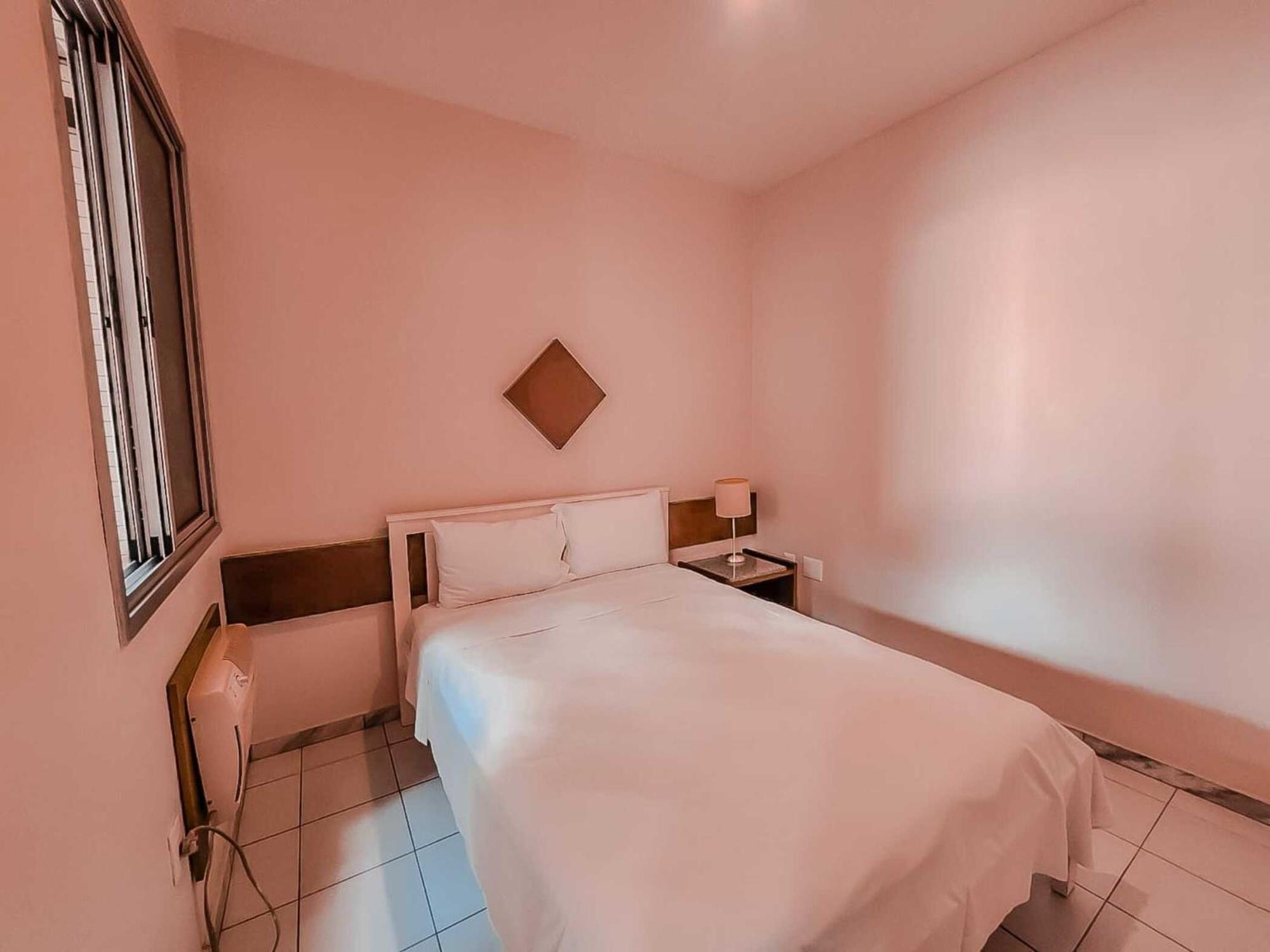 Double Room,1756440484:JPEG