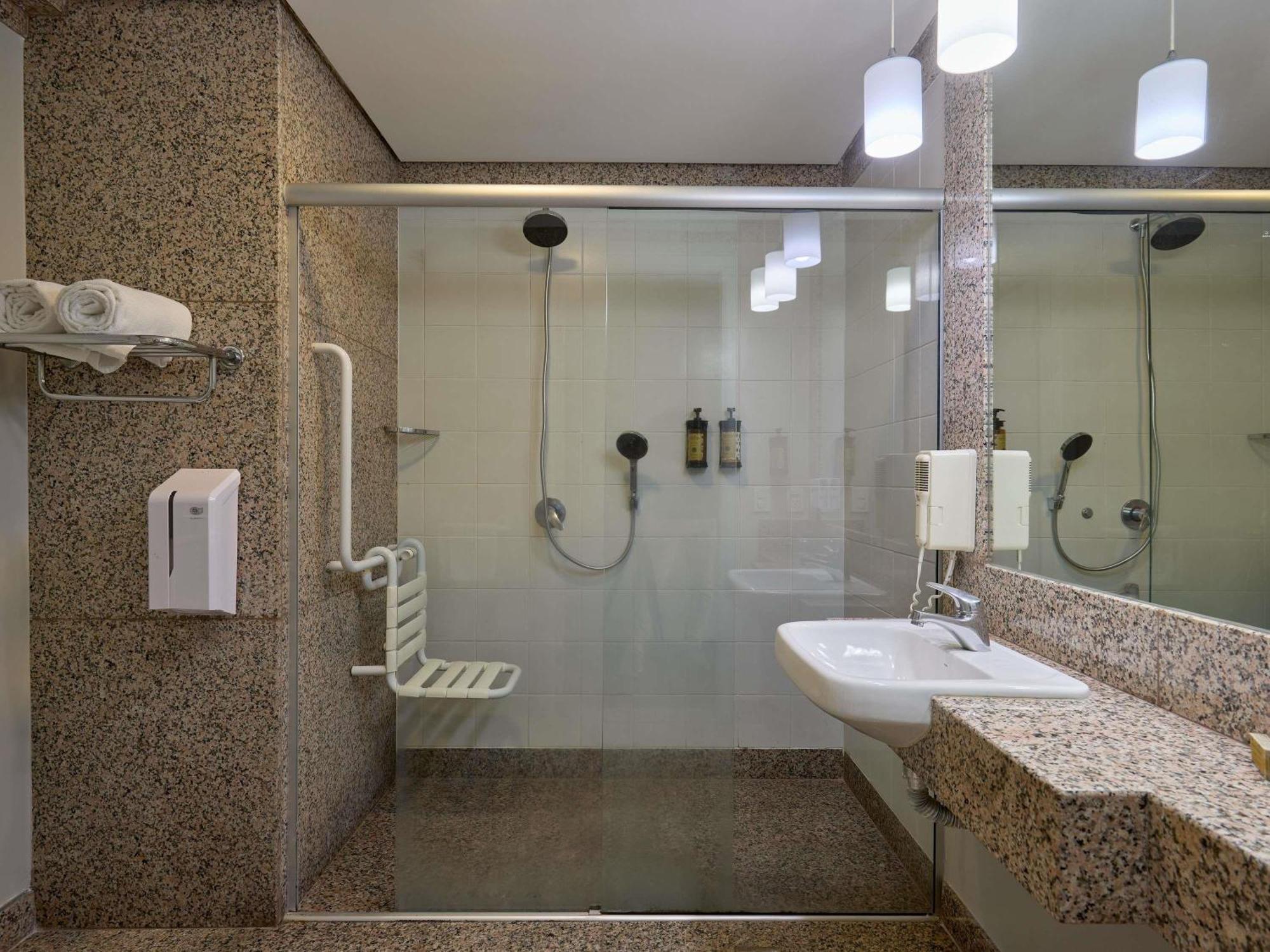 Accessible Classic Twin Room