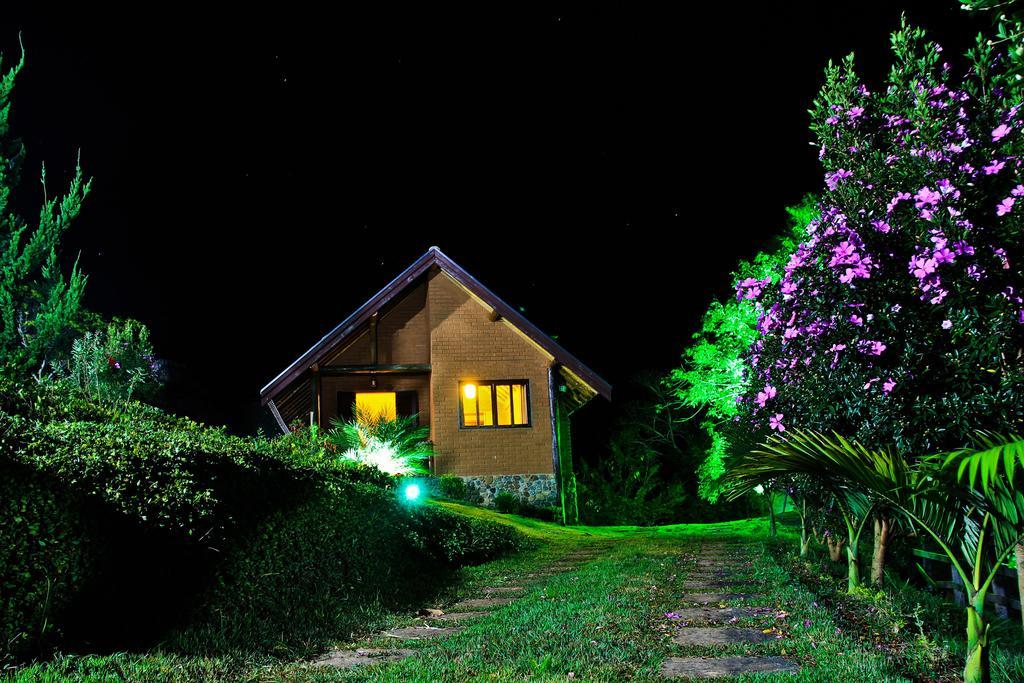 Chalet Spa Bath,338891293:JPEG
