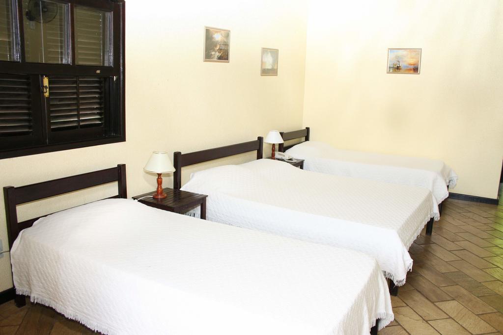 Quarto Triplo Standard