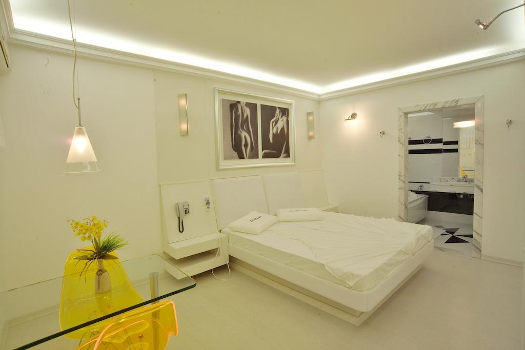 Deluxe Double Room,243867741:JPEG