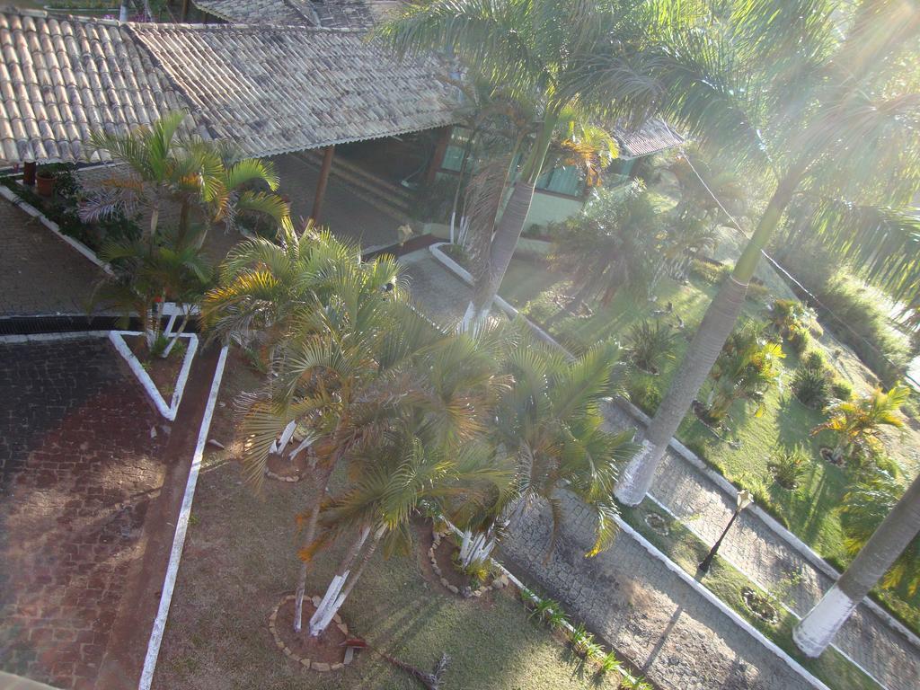 Quarto Quádruplo com Vista da Montanha
