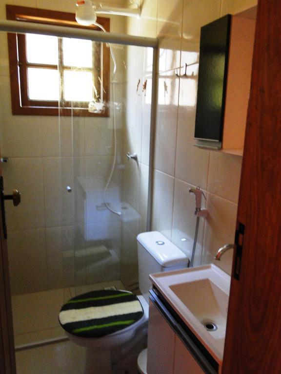 Quarto Duplo Deluxe com Chuveiro