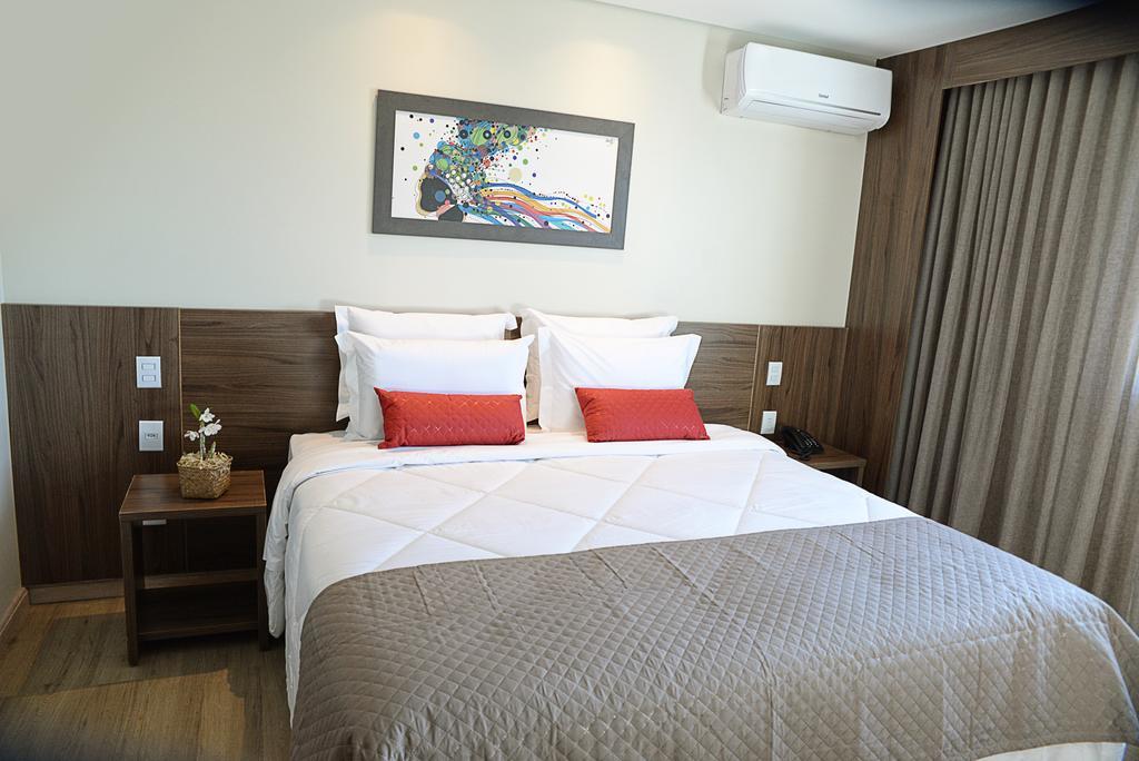 Quarto Duplo Standard
