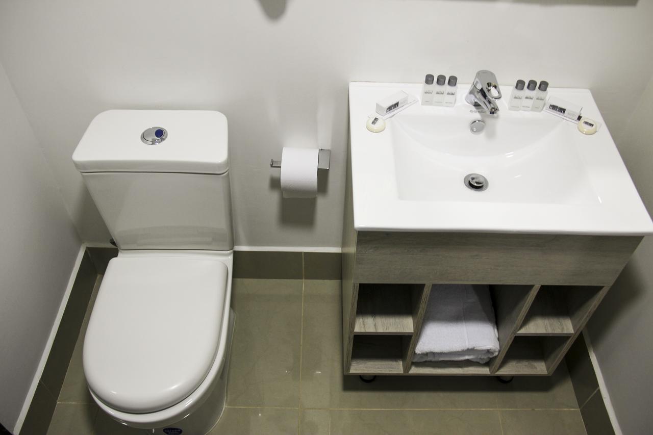Double Room,926450662:JPEG