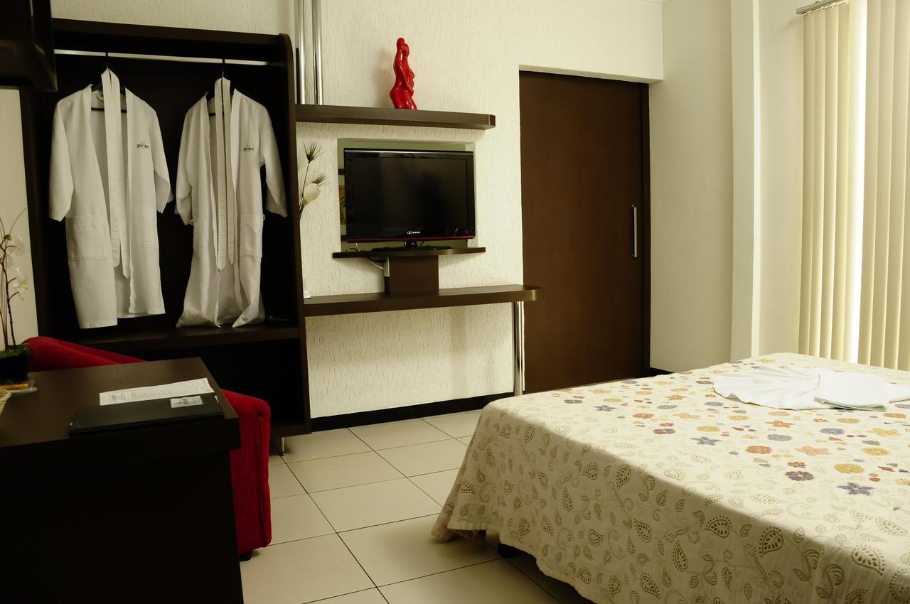 Superior King Suite