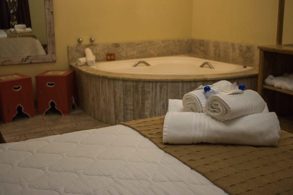 Suite Spa Bath,1329736907:JPEG