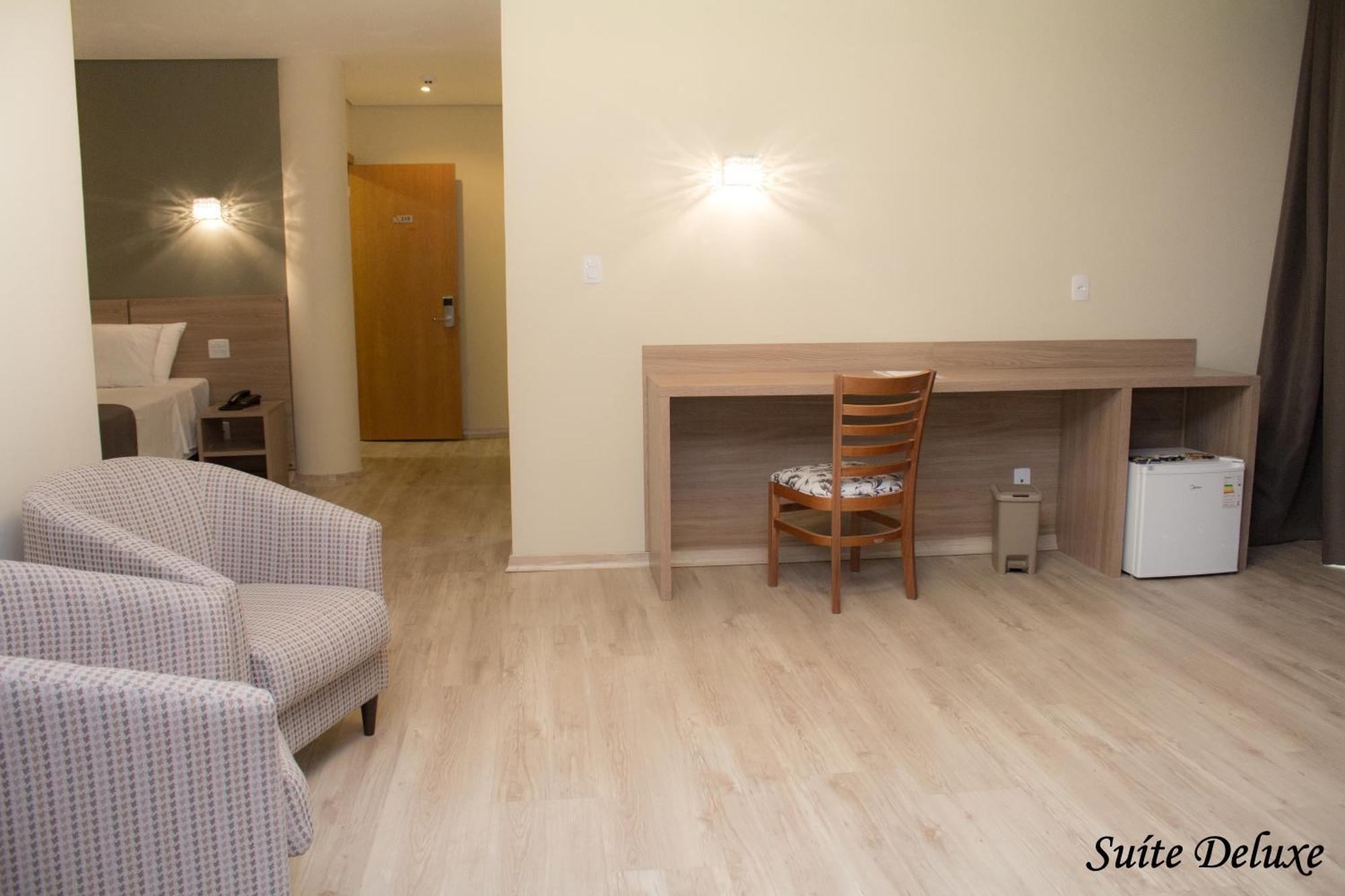 Deluxe Suite