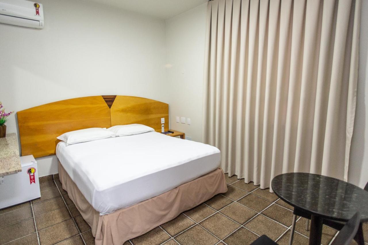 Quarto Standard com Cama de Casal ou 2 de Solteiro