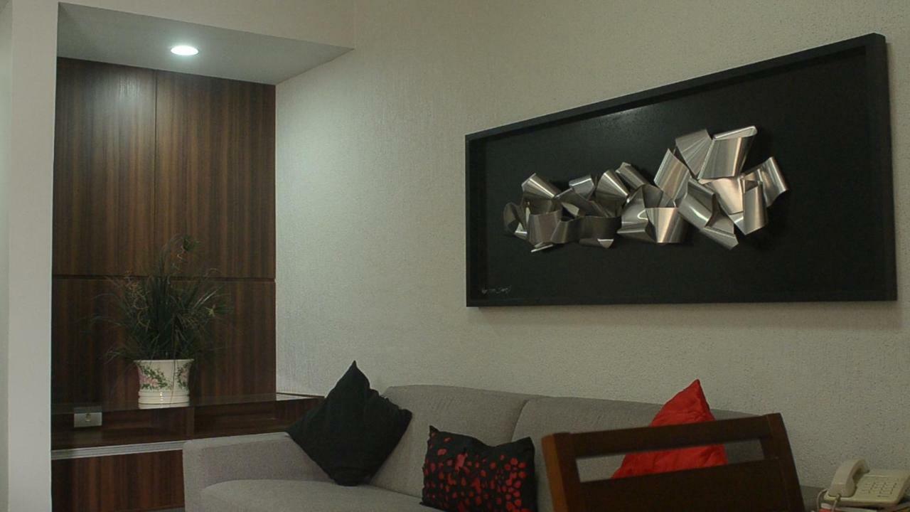 Studio Apartment,909615550:JPEG