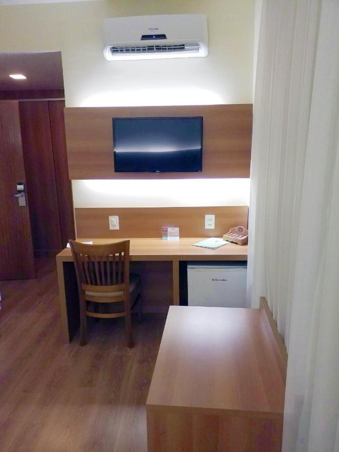 Luxury Triple Room,943792603:JPEG