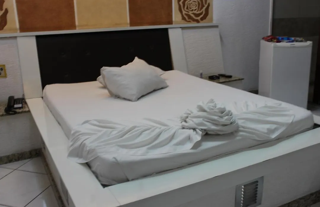 Motel Sunny Day Economy Betim-1