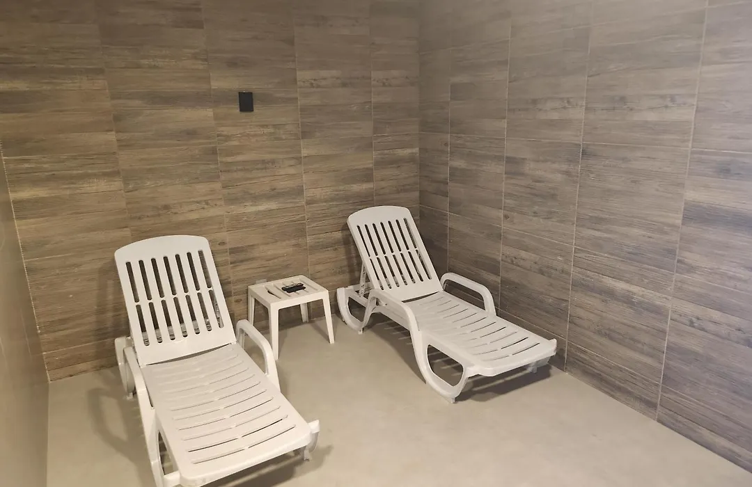 Apart Hotel Champagnat-1