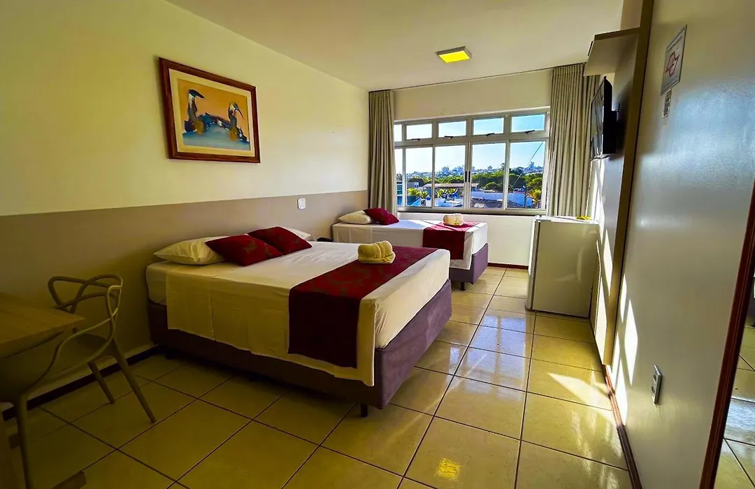 Max Hotel-1