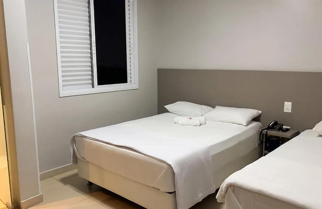 Ribs Hotel-1