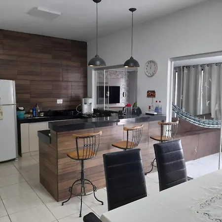 Casa De Familia-2