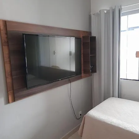 Casa De Familia-3